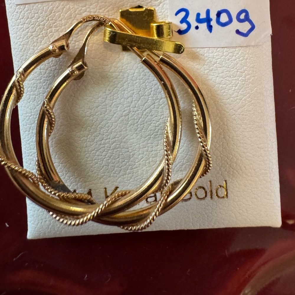 18k 750 designer Italy Elegant Gold Hoop Earrings